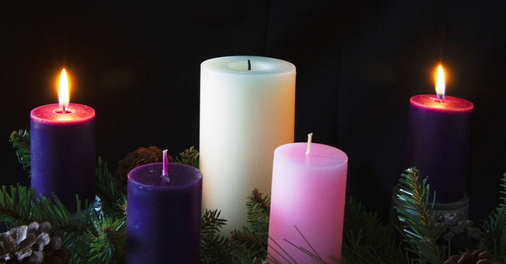 16252-second-sunday-of-advent-two-purple-candles-li.jpg