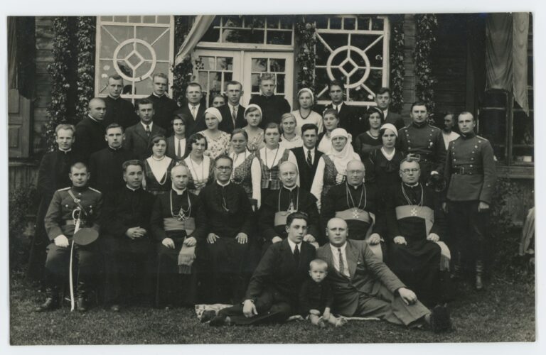 Kukta-1939-08-23-vizitacija-Vievyje-768x500.jpg