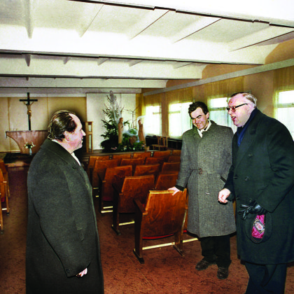 Vyskupas Juozapas Matulaitis ir arkivyskupas Jonas Bulaitis Elektrėnų parapijos koplyčioje
